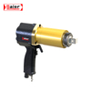 Pneumatic torque wrench